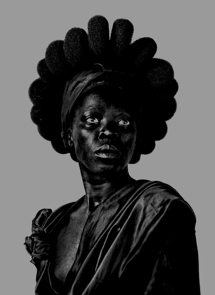 Somnyama Ngonyama: Hail the Dark Lioness Zanele Muholi
